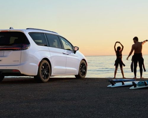 Chrysler Pacifica 5