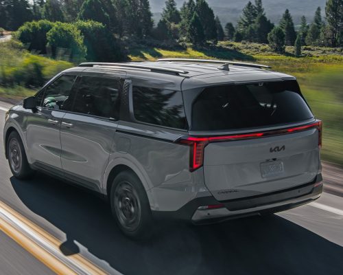 Kia Carnival 3